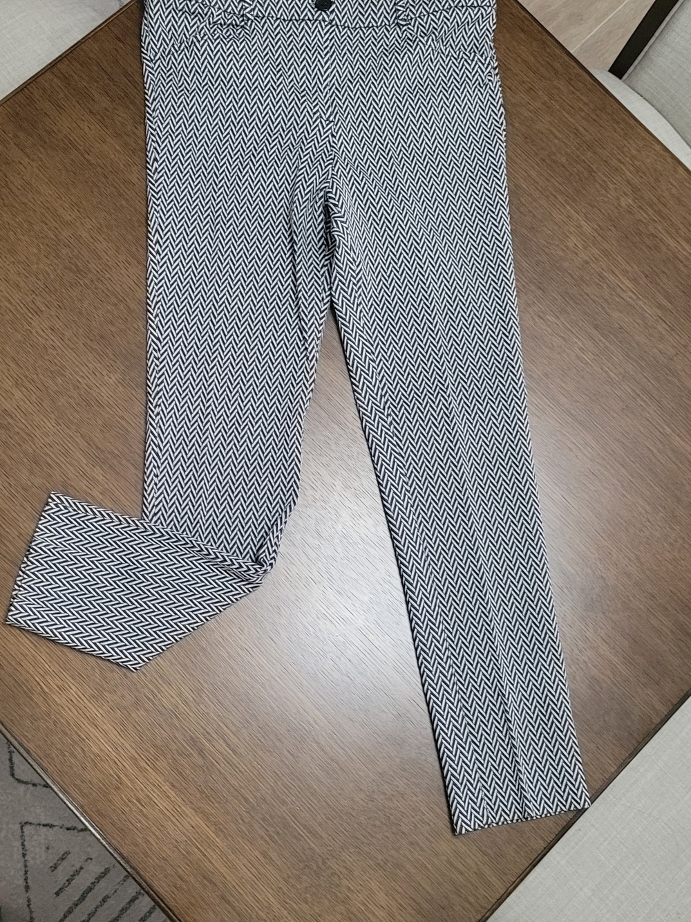Women's Stretchy Slim Herringbone Dress Pants - Black & White L